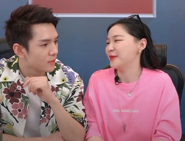 李佳琦和金靖有趣的灵魂互相吸引这对不结婚很难收场
