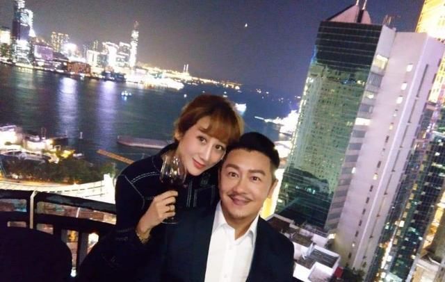 陈浩民搬出月租14万豪宅，蒋丽莎病床上直播，一人养活六口人？