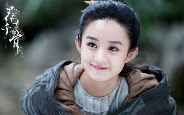 花千骨原定女主不是赵丽颖，原定女主为爱辞演，颖宝亲自找上导演