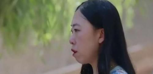 时隔12年杨丽娟再谈刘德华，坦言后悔追星，没人能为她的人生买单