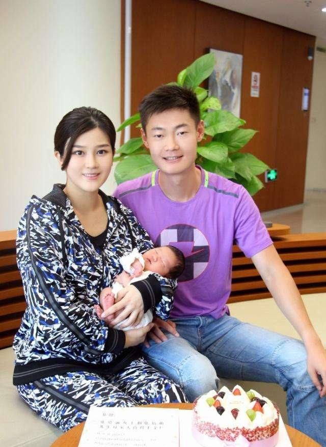 宋祖德:如果张培萌妻子讲的家暴是事实，建议依法拘留张培萌