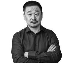 王景春：当过电焊工，做过售货员，演戏22年4座影帝，一生坎坷又传奇