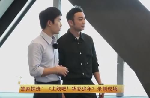 易烊千玺上央视监考，谁注意他出场时的介绍？太给00后长脸了