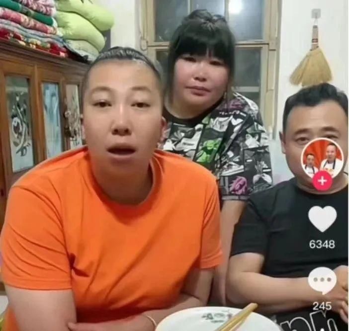 她是东北最爷们的女人：把老公当儿子养，被称为“战狼版”李子柒 - 360娱乐，你开心就好