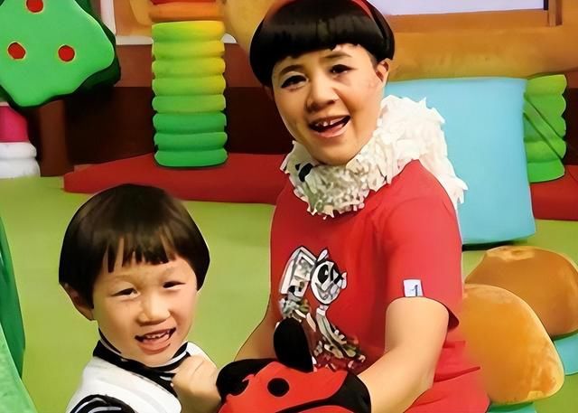 主持人“金龟子”刘纯燕:因一场婚礼主持,被网友吐槽“晚节不保” - 360娱乐,你开心就好