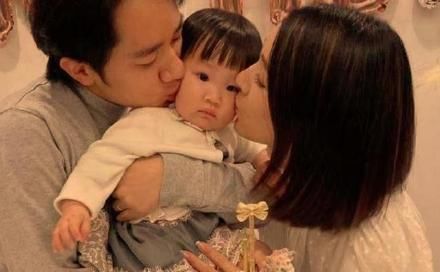 王祖蓝女儿2岁身高有多高，只怪老婆基因太强大，王祖蓝回应