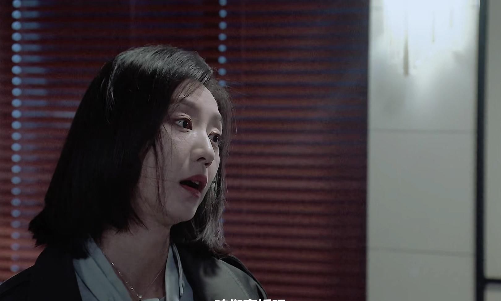 《演员2》唐一菲疯狗式表演，咬人版顾佳吓坏观众，戏骨人设崩塌