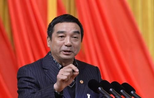 他的所谓新文哏真让人爱不起！占尽好资源却唯独没说好相声！