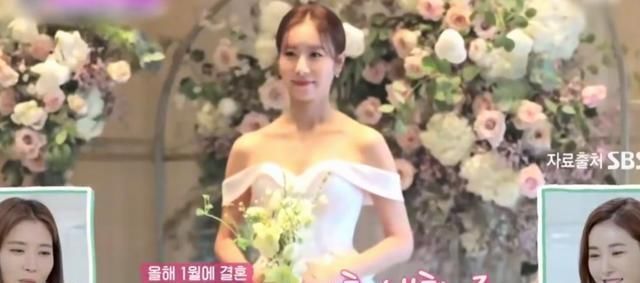 韩恩贞新婚7个月后公开一平3万的房子，比别墅大，院子停5辆车