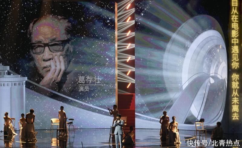 天坛奖揭晓十大奖项揭晓：《白塔之光》夺得五项荣誉 张艺谋获终身成就奖 - 360娱乐，你开心就好