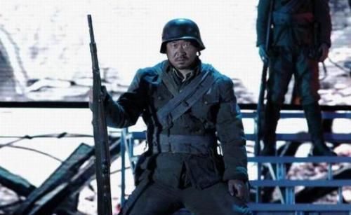 王景春：当过电焊工，做过售货员，演戏22年4座影帝，一生坎坷又传奇