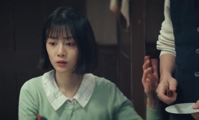 知名制作人力挺李溪芮,演女二好过迪丽热巴,新剧演盲女演技获赞