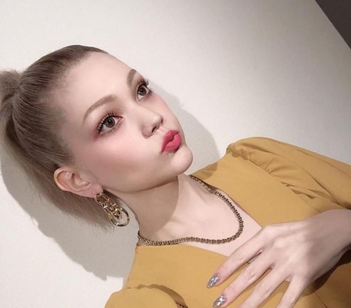 胖子都是潜力股！216斤混血女孩为当艺人怒减116斤