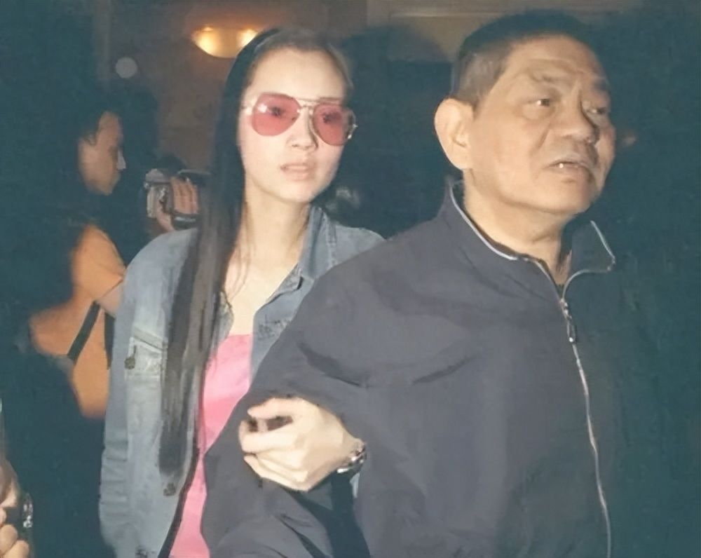 回顾:黄任中经历了什么?又是如何从白马王子沦为欠债累累? - 360娱乐,你开心就好