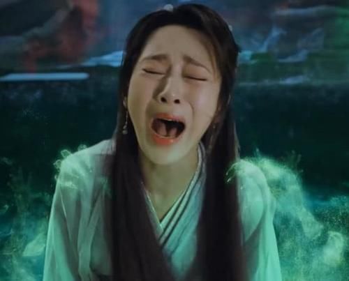 娱乐圈最惨童星，28岁还是娃娃脸，演戏被嘲颜值是硬伤！