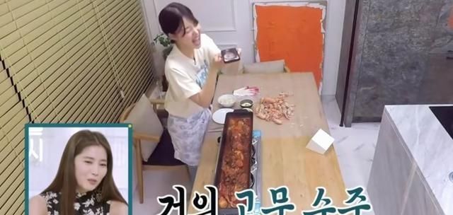 韩智慧婚后的家公开，衣帽间小又乱，妈妈花30万买鱼给女儿补身